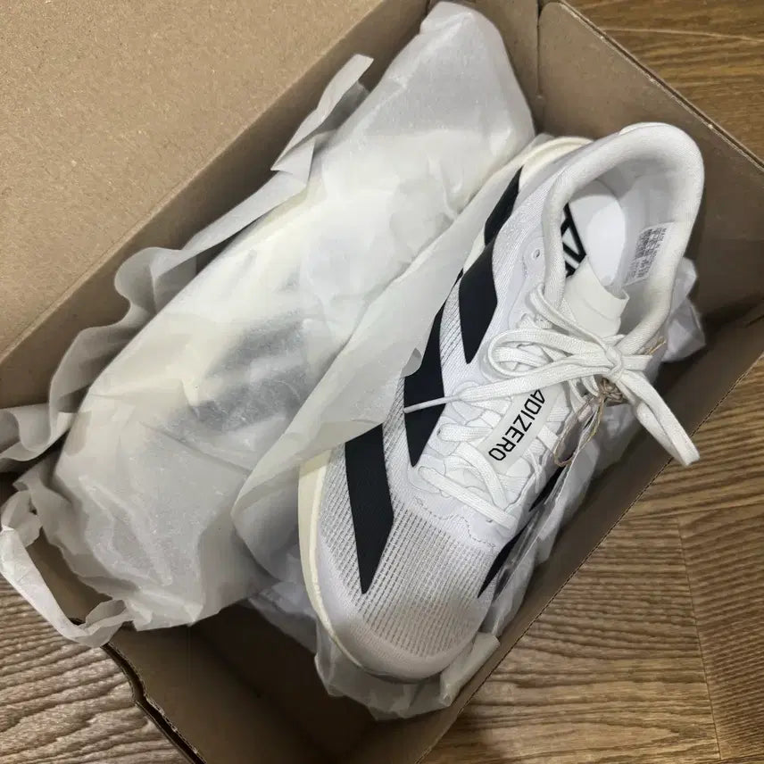 [SOLD OUT] 새상품) 아디다스 아디제로 EVO SL 우먼 220