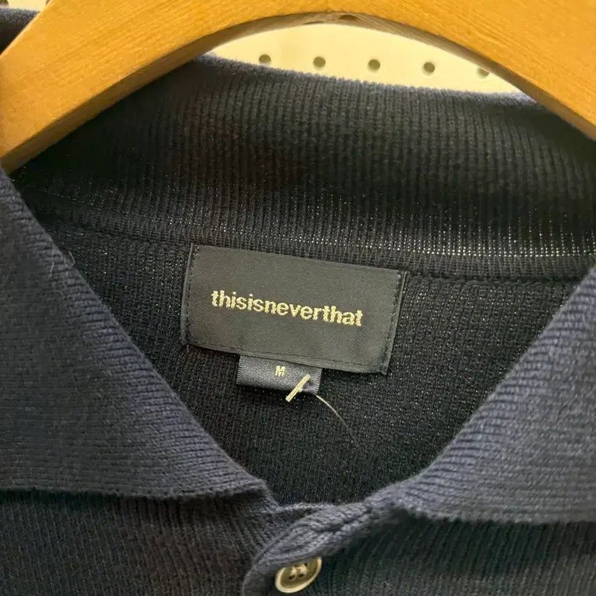 [BUNJANG] thisisneverthat Logo Knit Sweater U1629 / 디스이즈네버댓 로고 니트 스웨터 U1629