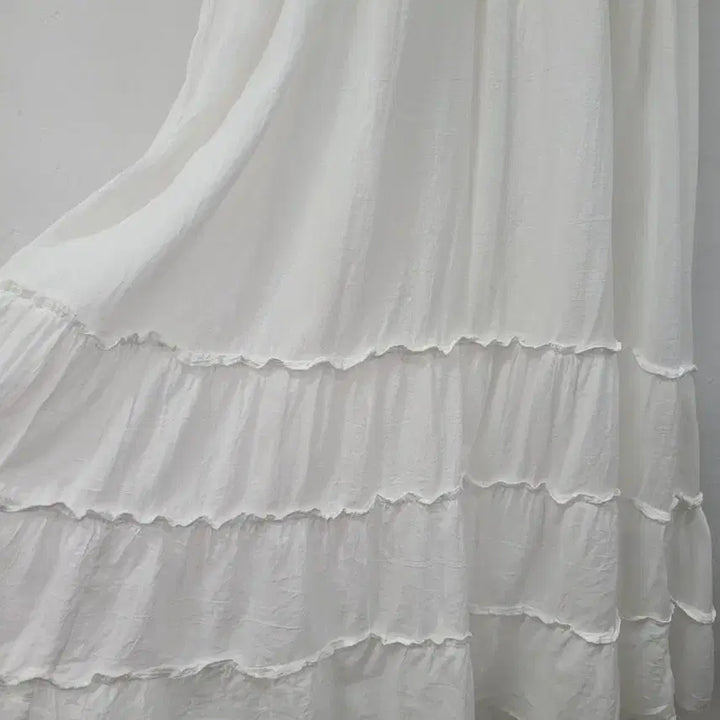 [BUNJANG] White Halter Neck Crochet Long Dress / 화이트 홀터넥 크로셰 롱 원피스