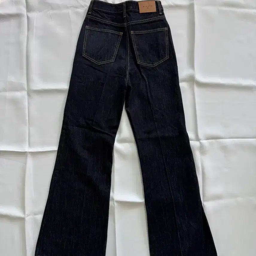 [BUNJANG] Unbranded Bootcut Denim Pants / 생지 부츠컷 데님 팬츠