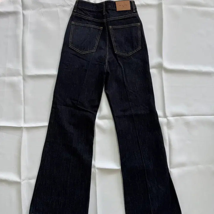 [BUNJANG] Unbranded Bootcut Denim Pants / 생지 부츠컷 데님 팬츠