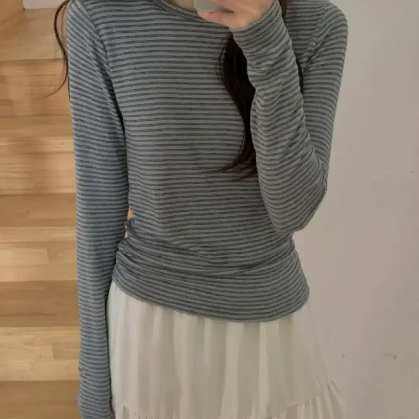 [BUNJANG] Heotheral Striped T-shirt (Sky Blue) / 히더얼 스트라이프 단가라티셔츠 (소라)