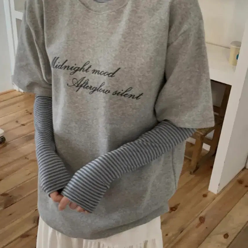 [BUNJANG] Heotheral Striped T-shirt (Sky Blue) / 히더얼 스트라이프 단가라티셔츠 (소라)