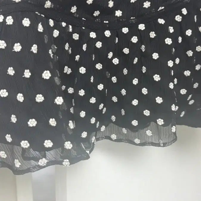 [BUNJANG] Hoas Bustier Top / 호와스 뷔스티에