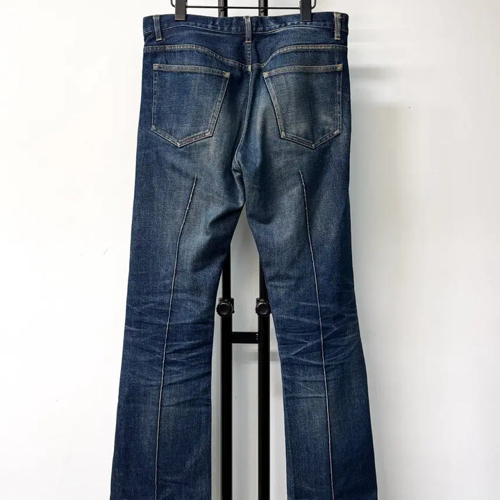 [SOLD OUT] 아페쎄 센터 심 데님 팬츠
