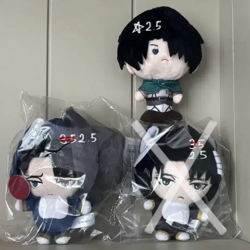 [BUNJANG] Attack on Titan Levi Animaru Lipmungii, Kinokoz Bundle Set / 진격의 거인 리바이 애니마루 립뭉이,키노코즈 일괄
