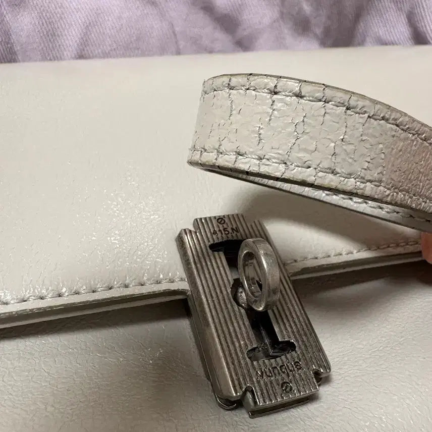 [BUNJANG] Vunque Baguette Small Light Beige Shoulder Bag / 분크 바게트백 스몰 라이트 베이지 숄더백