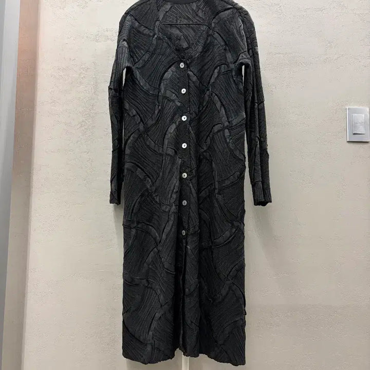 [SOLD OUT] 플리츠미 블랙 롱 원피스 FREE
