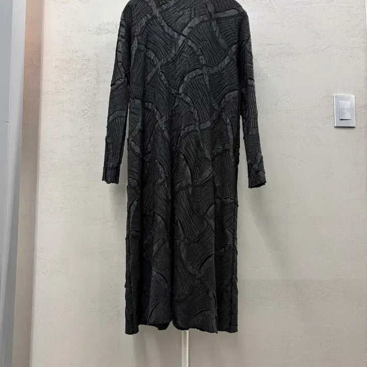 [SOLD OUT] 플리츠미 블랙 롱 원피스 FREE