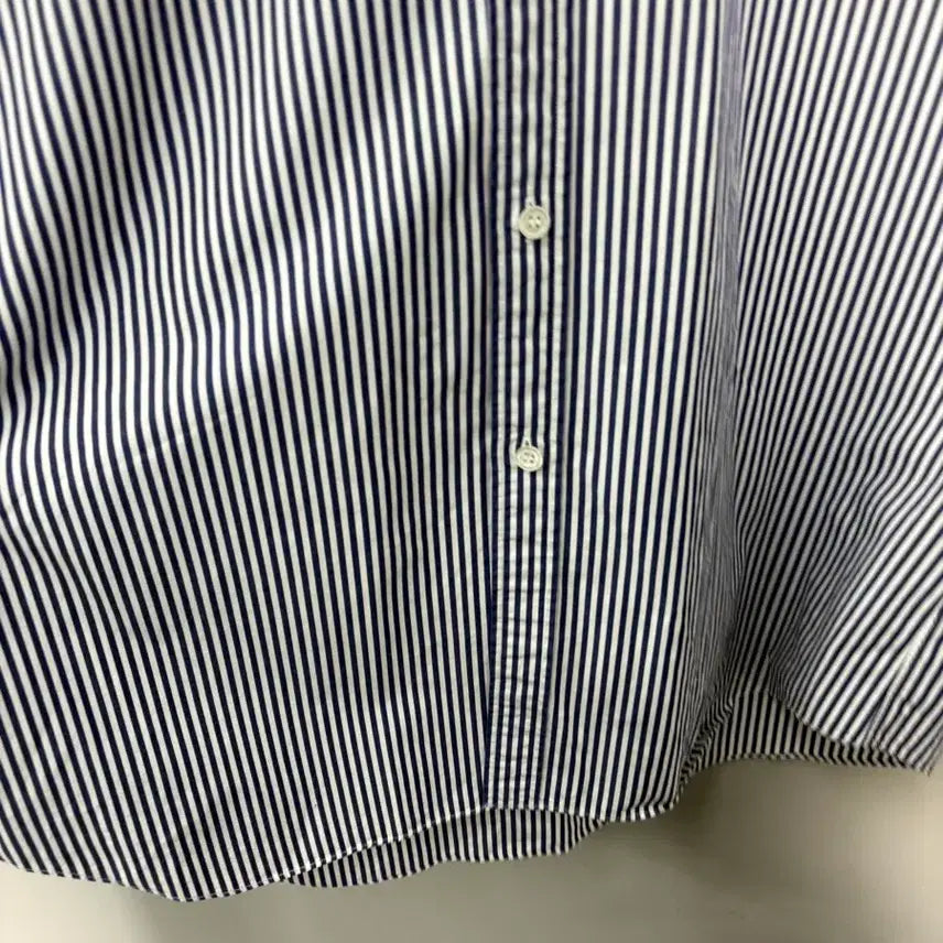 [BUNJANG] Comme des Garcons Stripe Black Heart Patch Shirt / 꼼데가르송 스트라이프 블랙하트 와펜 셔츠 A3801