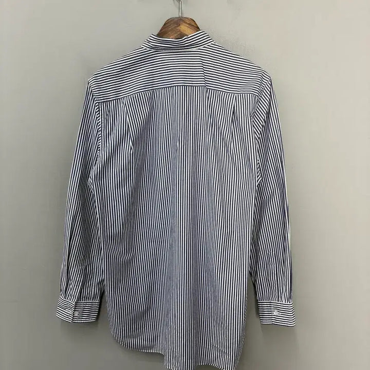 [BUNJANG] Comme des Garcons Stripe Black Heart Patch Shirt / 꼼데가르송 스트라이프 블랙하트 와펜 셔츠 A3801