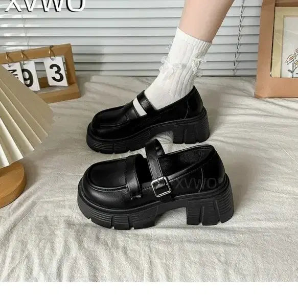 [BUNJANG] Black Platform Mary Jane Shoes / 블랙 통굽 메리제인 슈즈