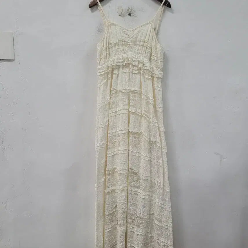 [BUNJANG] Peanut Lace Long Dress / Peanut 레이스 롱 원피스