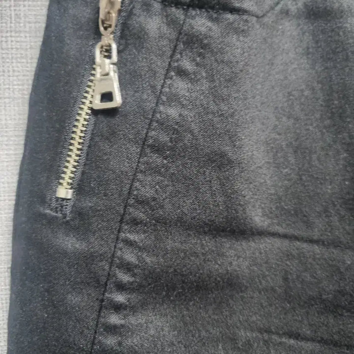 [BUNJANG] Black Side Zipper Women&