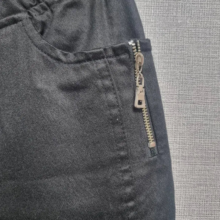 [BUNJANG] Black Side Zipper Women&