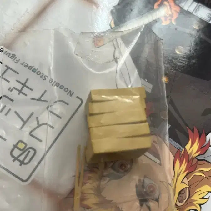 [BUNJANG] Demon Slayer Rengoku Bento Figure Noodle Stopper / 귀멸의 칼날 렌고쿠 도시락 피규어 후류 누들스토퍼 (상자아픔)