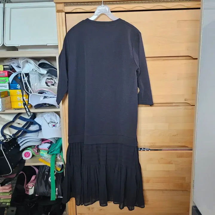 [BUNJANG] DOBRY Black Ruffle Midi Dress / DOBRY 검정색 캉캉 원피스