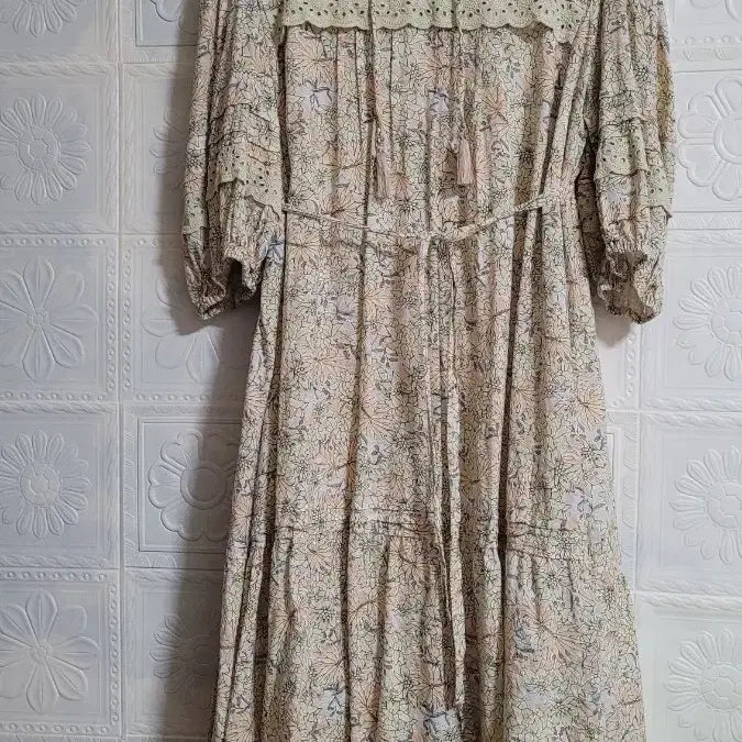 [SOLD OUT] 써스데이아일랜드 원피스