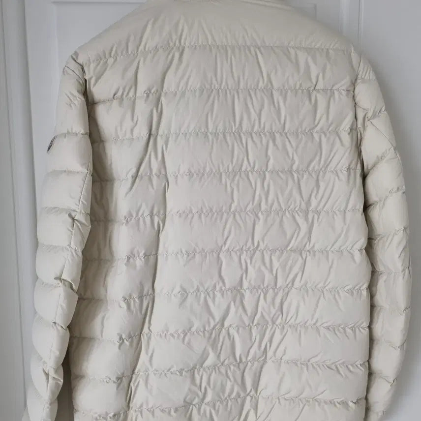 [SOLD OUT] 백화점판 몽클레어 예레스 경량 패딩 크림 4사이즈