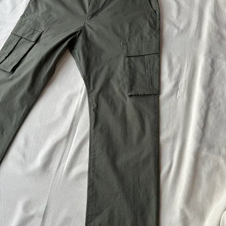 [SOLD OUT] 나이키SB 립스탑 카고 팬츠 32