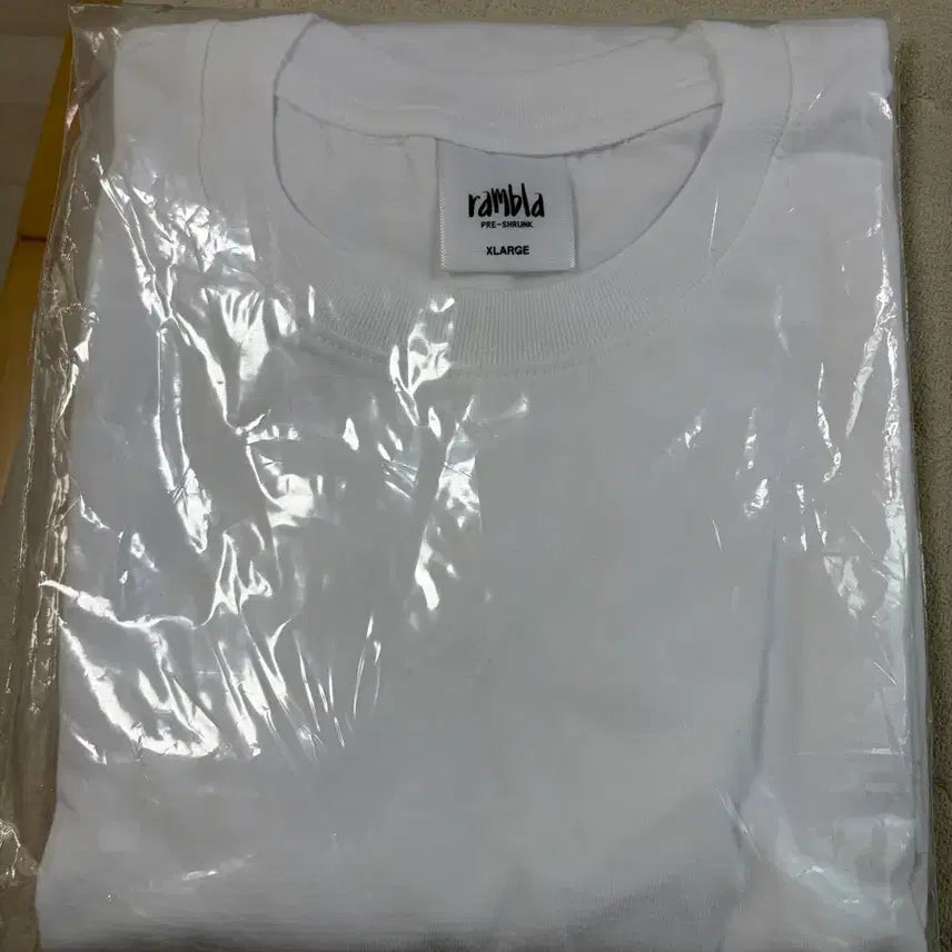 [SOLD OUT] 람블라 레이어드 티 XL 미개봉팝니다ㅏ