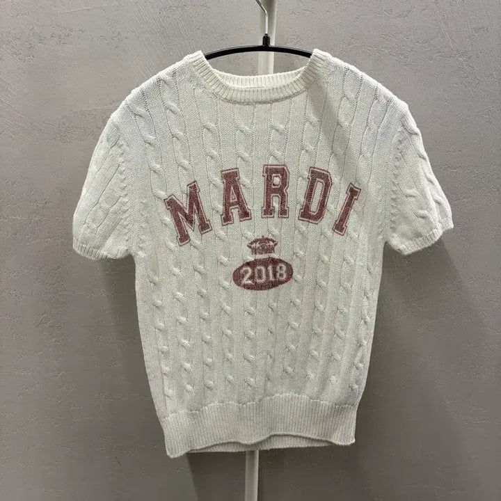 [BUNJANG] Mardi Mercredi Cable Knit Short Sleeve Ivory Top / 마르디 메크르디 케이블 니트 반팔 아이보리 FREE