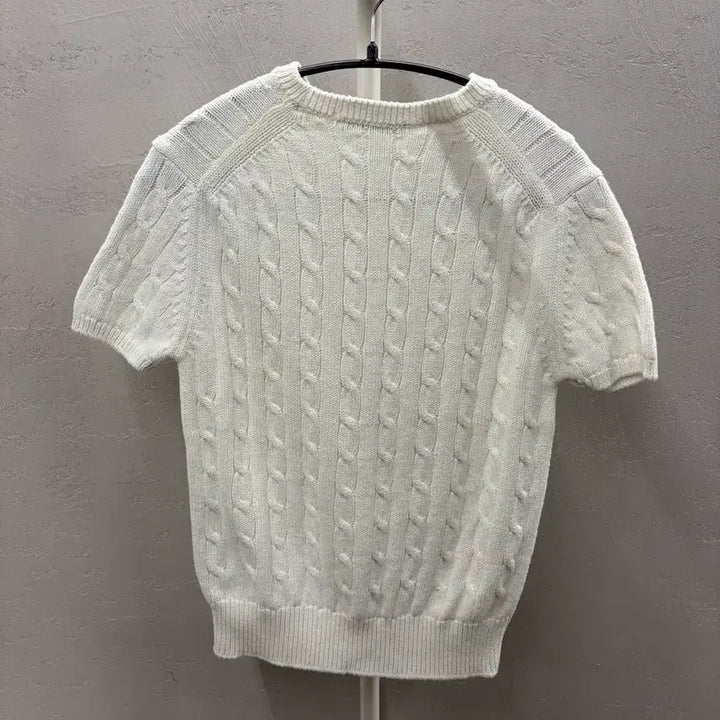 [BUNJANG] Mardi Mercredi Cable Knit Short Sleeve Ivory Top / 마르디 메크르디 케이블 니트 반팔 아이보리 FREE