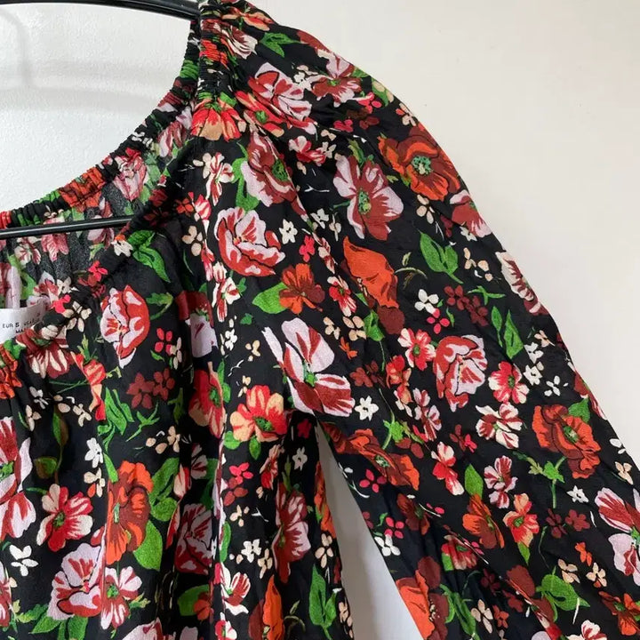 [BUNJANG] ZARA Flower Blouse (Size S) / 자라 플라워 블라우스 S