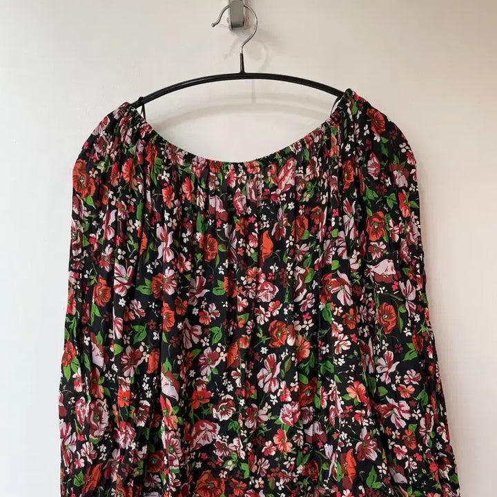[BUNJANG] ZARA Flower Blouse (Size S) / 자라 플라워 블라우스 S