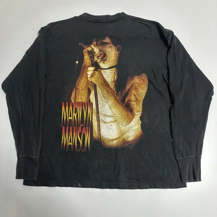 [SOLD OUT] 90s 마릴린맨슨 롱 슬리브