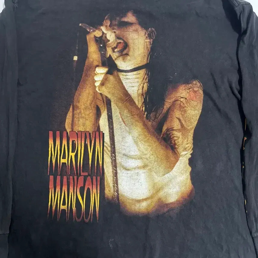 [SOLD OUT] 90s 마릴린맨슨 롱 슬리브