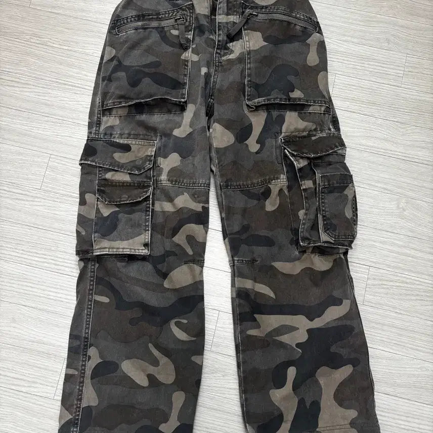 [BUNJANG] Camo Multi-Pocket Washed Military Cotton Pants Brown XS / 카모 멀티포켓 워싱 밀리터리 코튼 팬츠 브라운 XS