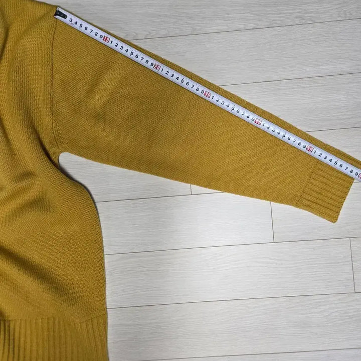 [BUNJANG] Prizmworks Dog Character Knit Sweater / 프리즘웍스 니티