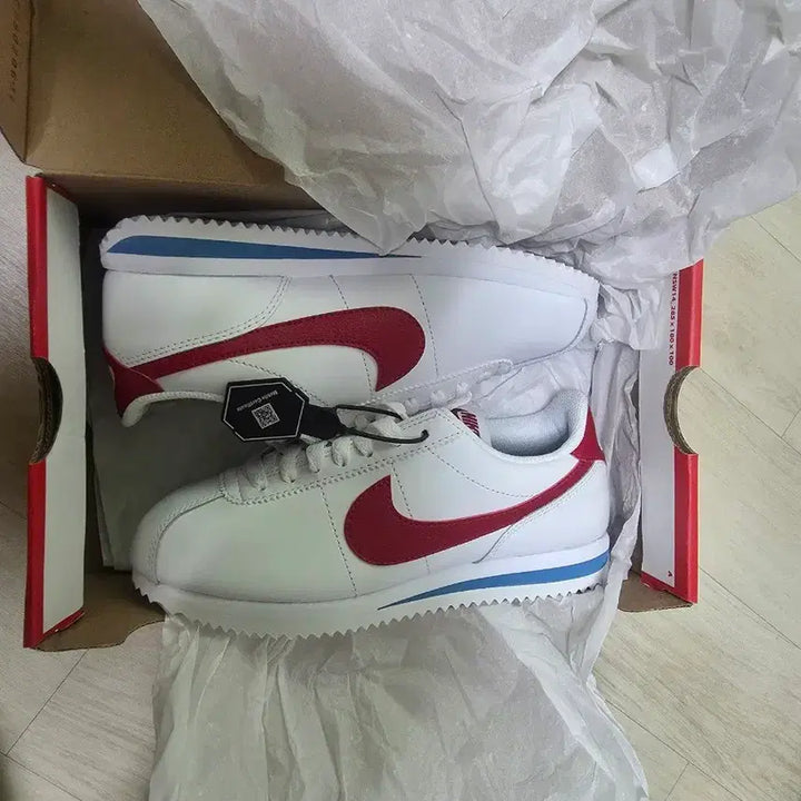 [SOLD OUT] 나이키 코르테즈 흰빨파 운동화 230