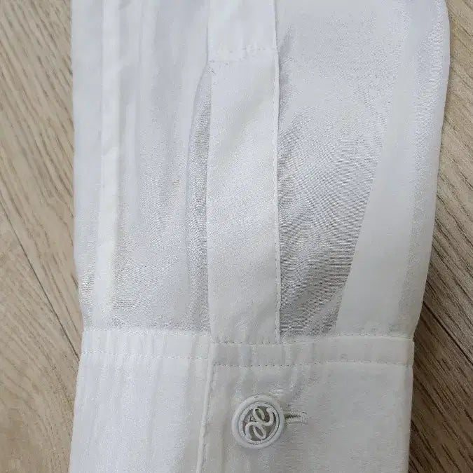 [BUNJANG] Jill Stuart New York Ivory Sheer Blouse / 2023 SS시즌 질스튜어트뉴욕 셔츠 블라우스