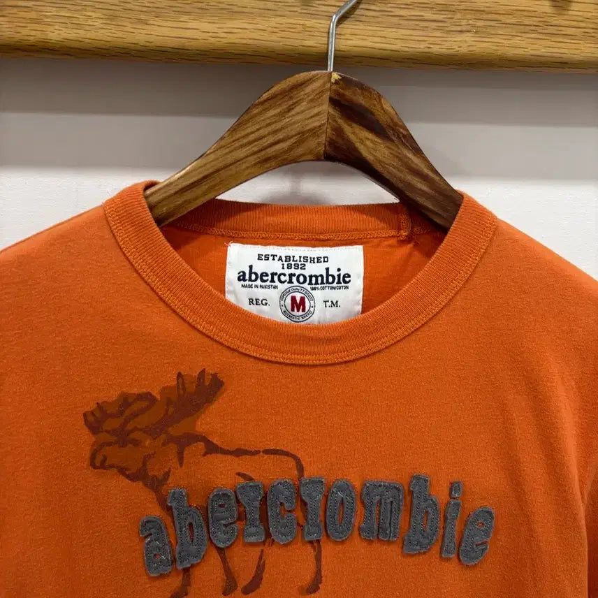[BUNJANG] Abercrombie Lettering Short Sleeve T-shirt / Abercrombie 레터링 반팔티s