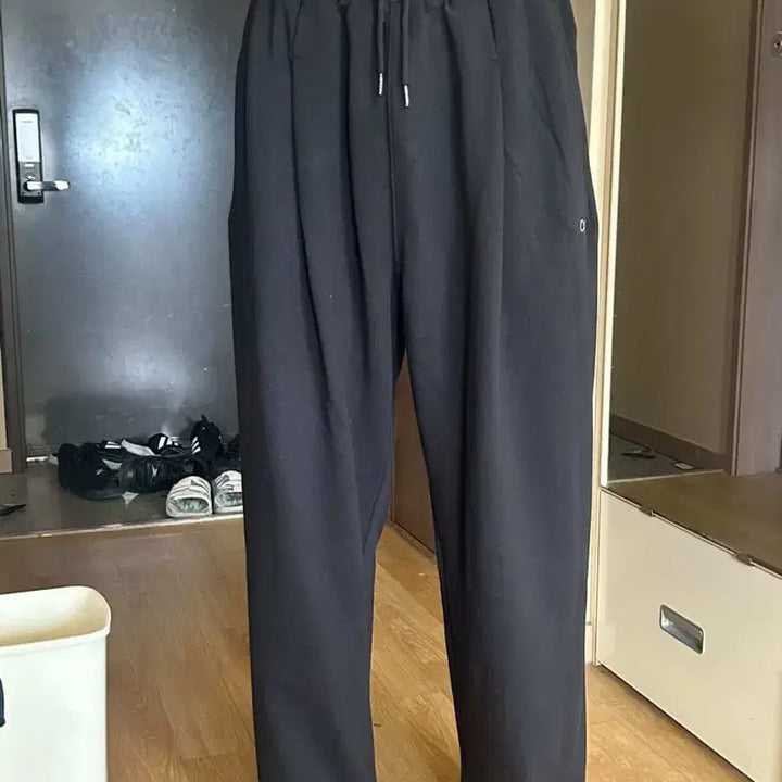 [BUNJANG] Black Training Jogger Pants / 블랙 트레이닝 조거 팬츠