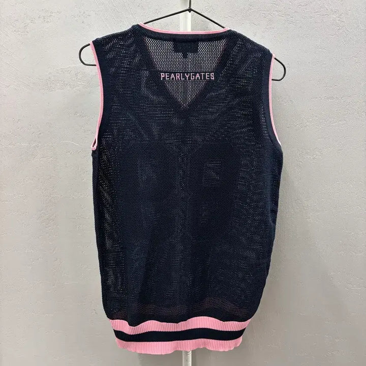 [BUNJANG] PEARLY GATES Navy Knit Vest / PEARLY GATES 네이비 89 니트 조끼 1