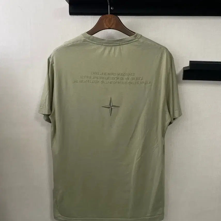 [SOLD OUT] 스톤아일랜드 반팔 티셔츠 카키 L
