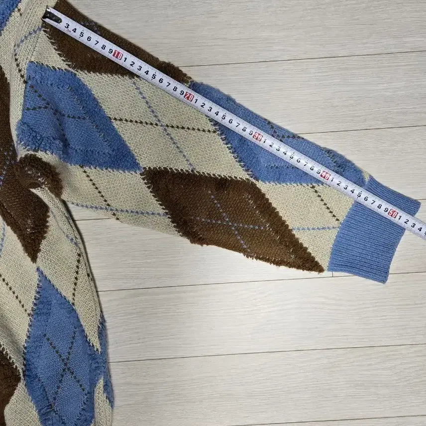 [BUNJANG] General Idea Retro Argyle Oversized Knit Sweater / 제너럴아이디어 레트로 아가일 오버핏 니트