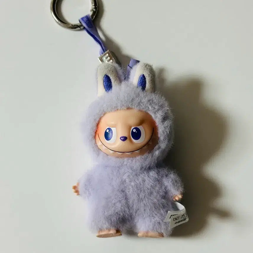 [BUNJANG] Popmart Labubu Lavender Alphabet E Keyring / 팝마트 라부부 키링 라벤더 알파벳 E