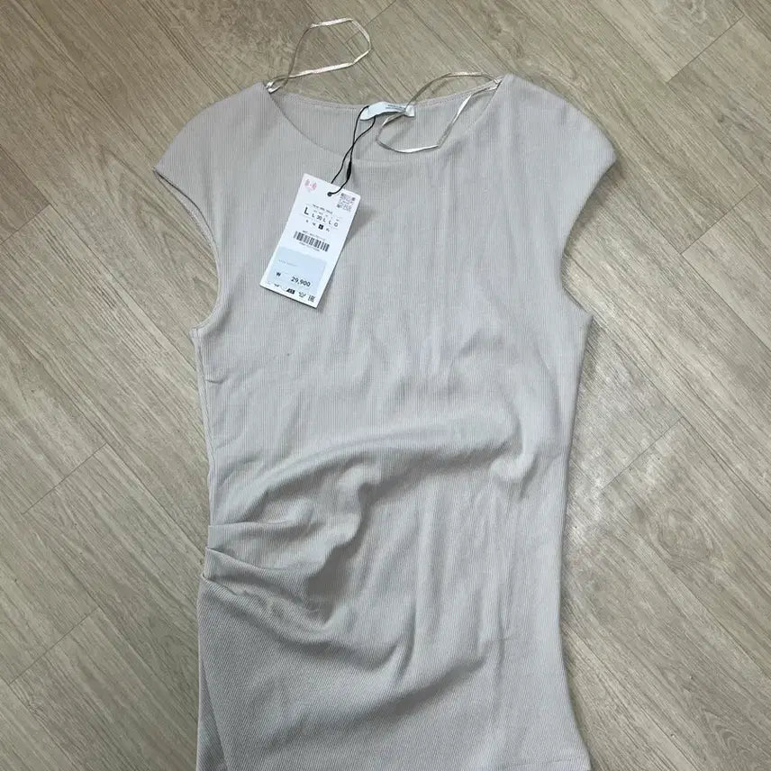 [SOLD OUT] ZARA 골지 셔링티