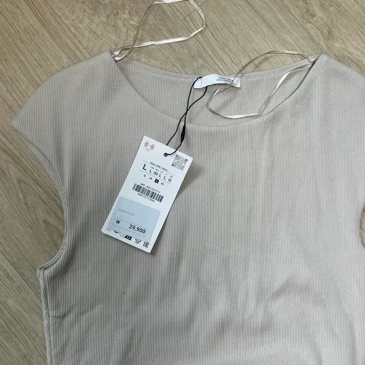 [SOLD OUT] ZARA 골지 셔링티