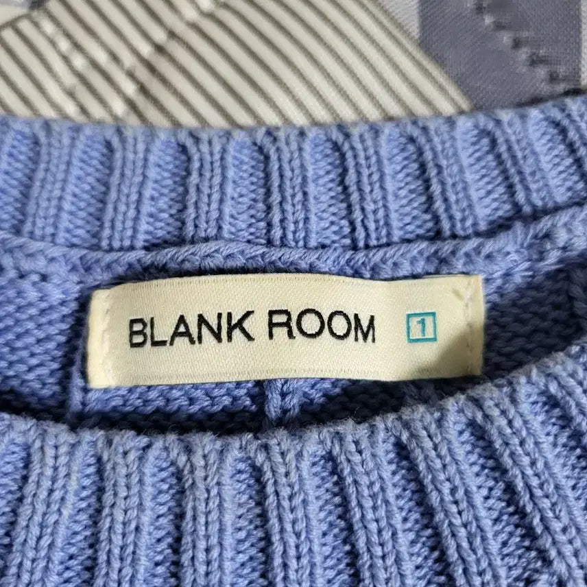 [BUNJANG] BLANK ROOM Cable Knit Sweater - Blue / BLANK ROOM 꽈배기 니트 블루