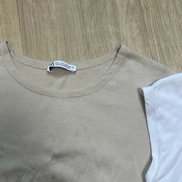 [SOLD OUT] ZARA 반팔 티셔츠 화이트/베이지 (일괄판매)