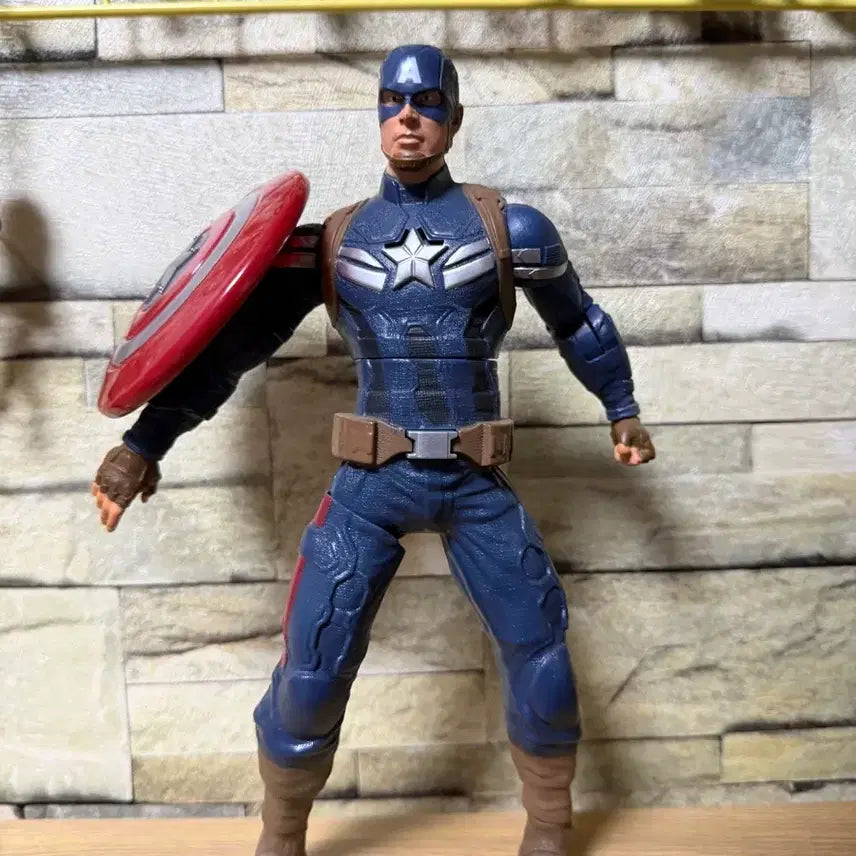 [BUNJANG] Marvel Captain America Vintage Figure / 새상품 빈티지 어벤져스 마블 캡틴 아메리카 대형 피규어