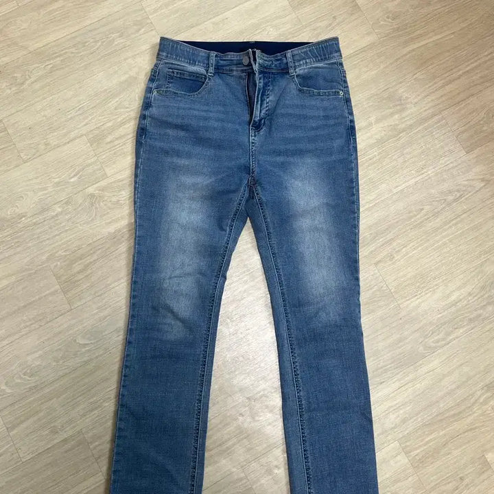 [SOLD OUT] 로엠 일자핏 청바지 27