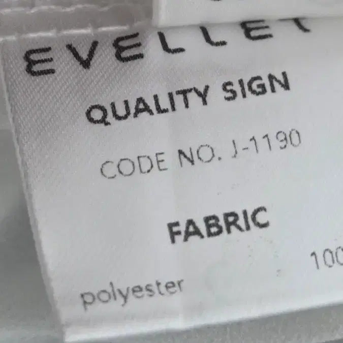 [BUNJANG] Evellet White Polyester Sleeveless Blouse / 이블렛 EVELLET 화이트 폴리에스터 나시 블라우스