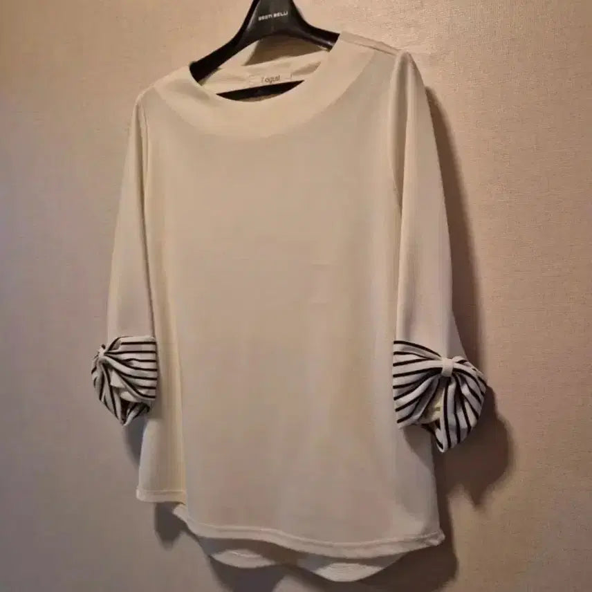 [BUNJANG] White Ribbon 3/4 Sleeve Blouse / 화이트 리본 7부소매 블라우스