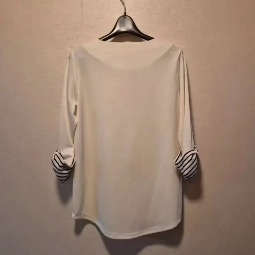 [BUNJANG] White Ribbon 3/4 Sleeve Blouse / 화이트 리본 7부소매 블라우스